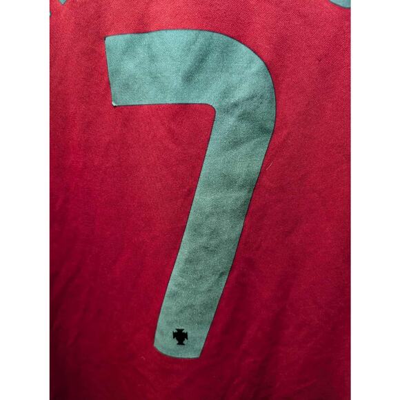 Cristiano Ronaldo #7 Red Jersey Portugal Men's Size M Athletic - Picture 6 of 9